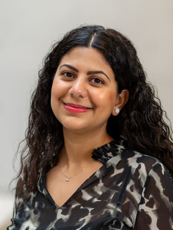 Dr Hend Abdelhakim